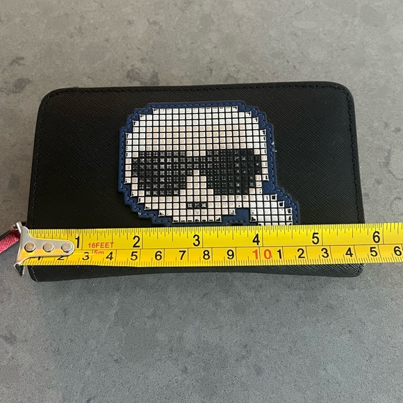 FREE SHIPPING Karl Lagerfeld Wallet - Picture 9 of 9